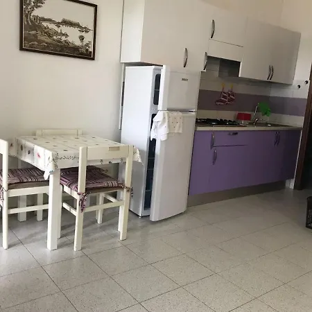 Villetta A Schiera A 600 M Dal Mare Comodissimo Anche Per Il Centro Paese Fuori La Confusione Сан-Теодоро