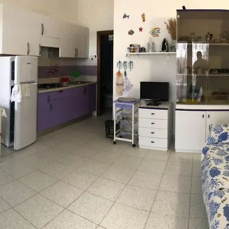 Вилла Villetta A Schiera A 600 M Dal Mare Comodissimo Anche Per Il Centro Paese Fuori La Confusione *