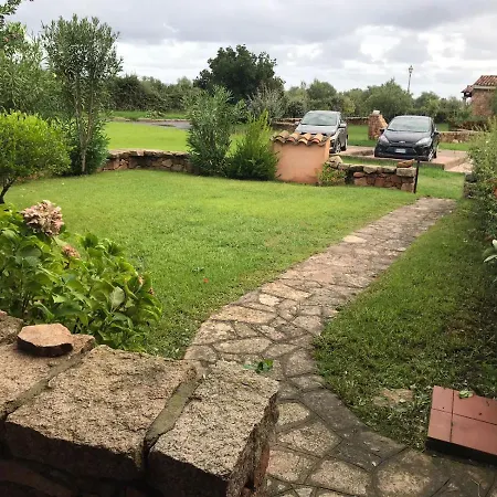 Villetta A Schiera A 600 M Dal Mare Comodissimo Anche Per Il Centro Paese Fuori La Confusione Сан-Теодоро